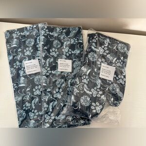 Set of 6 - dog/floral kitchen towels and oven mitt